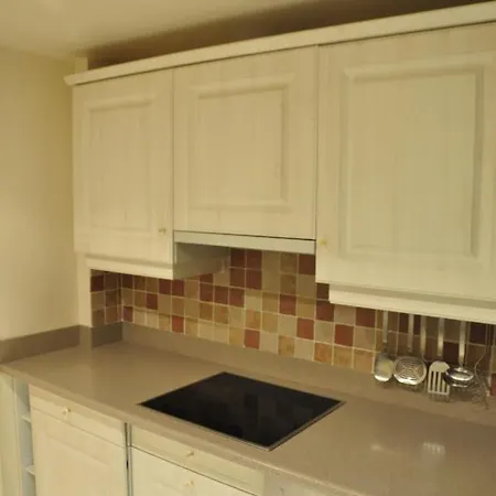 Au Champs Elysees * パリ