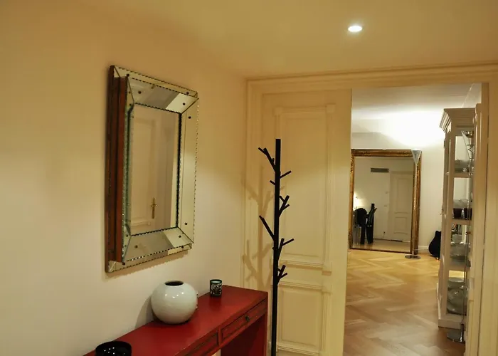 Au Champs Elysees Apartman Párizs